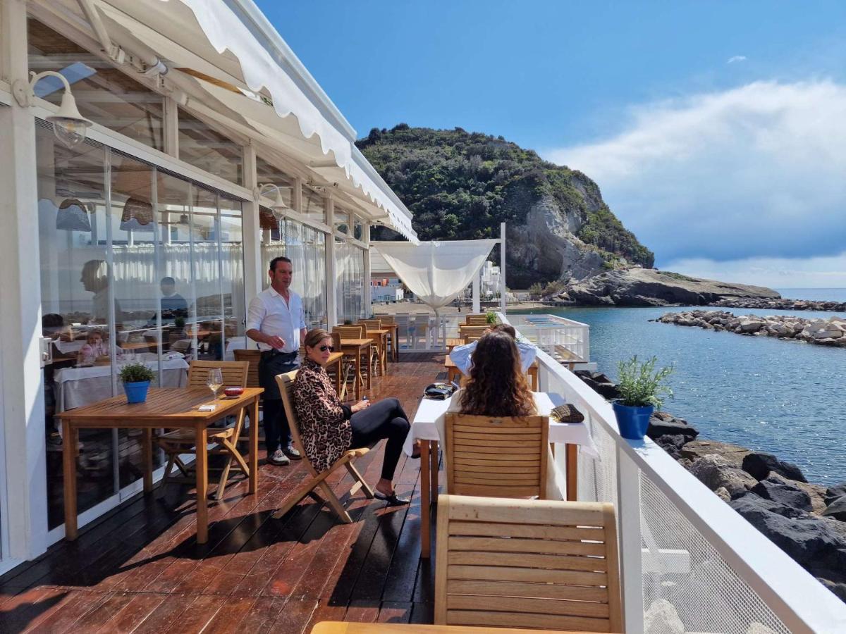 Roccobarocco Boutique Hotel Sant'Angelo  المظهر الخارجي الصورة