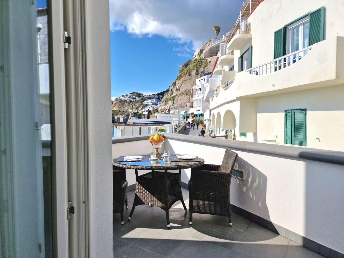 Roccobarocco Boutique Hotel Sant'Angelo  المظهر الخارجي الصورة
