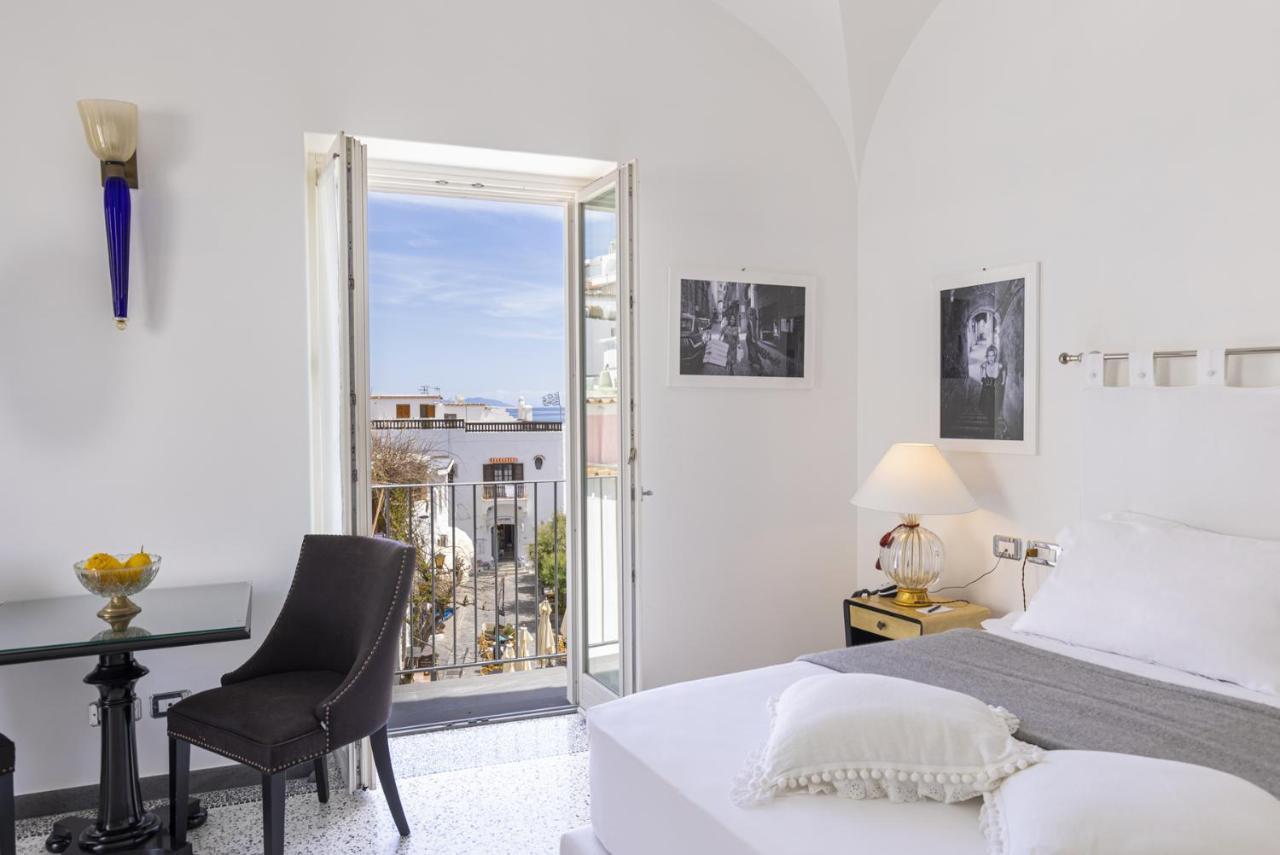 Roccobarocco Boutique Hotel Sant'Angelo  المظهر الخارجي الصورة